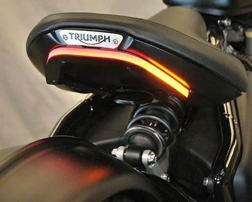 TRIUMPH_BONNEVILLEBOBBER_elec