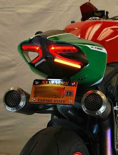 DU_Panigale_other_bodyparts