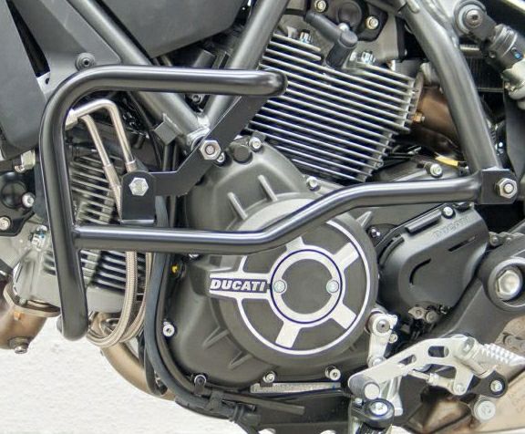 DU_SCRAMBLER800_engineguard